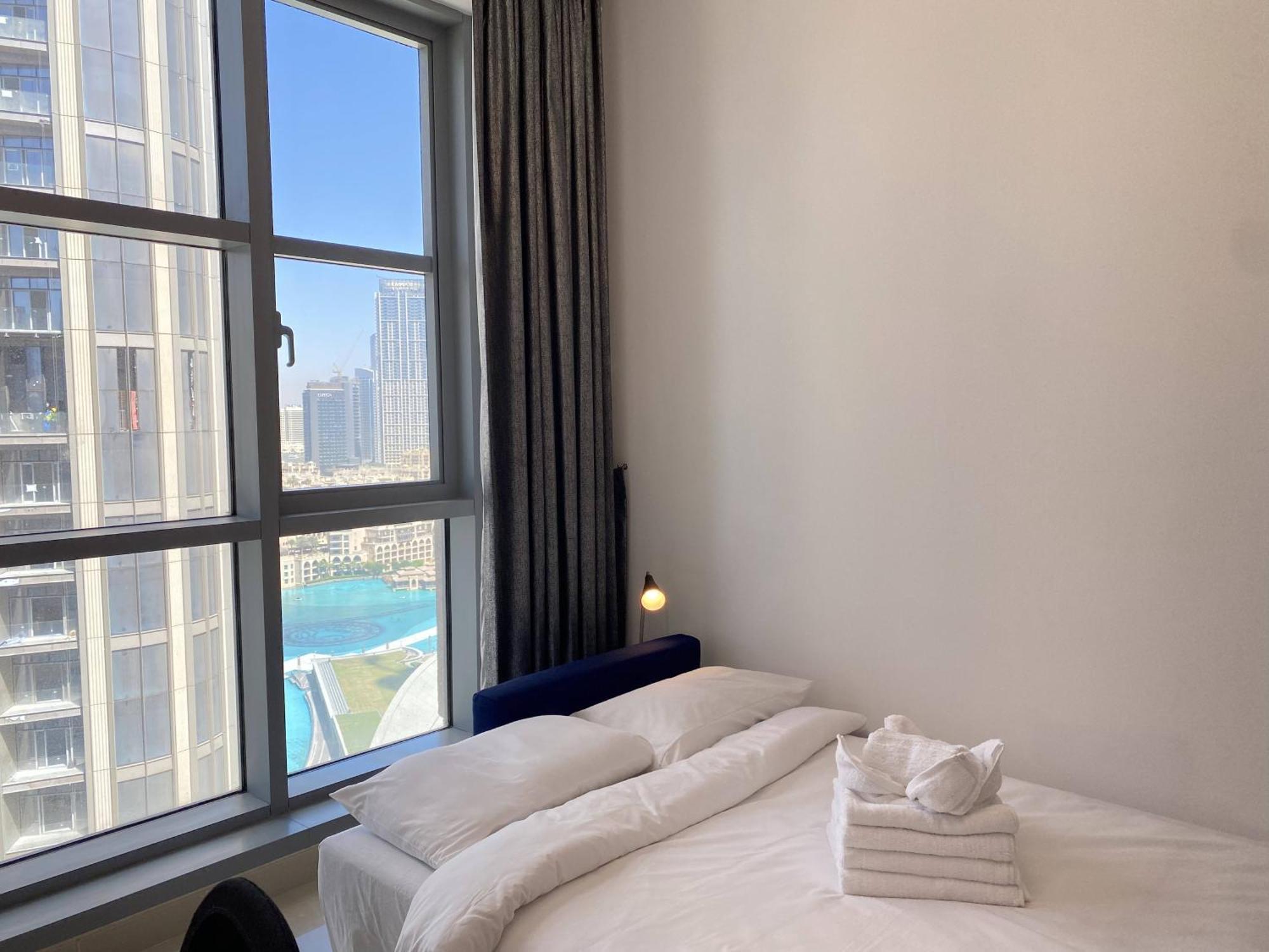 Lux Bnb Standpoint Tower Burj & Fountain Views Dubai Exteriör bild